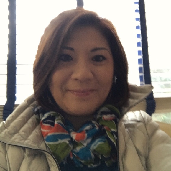Meet your Posher, Linda - Picture 1 of 1